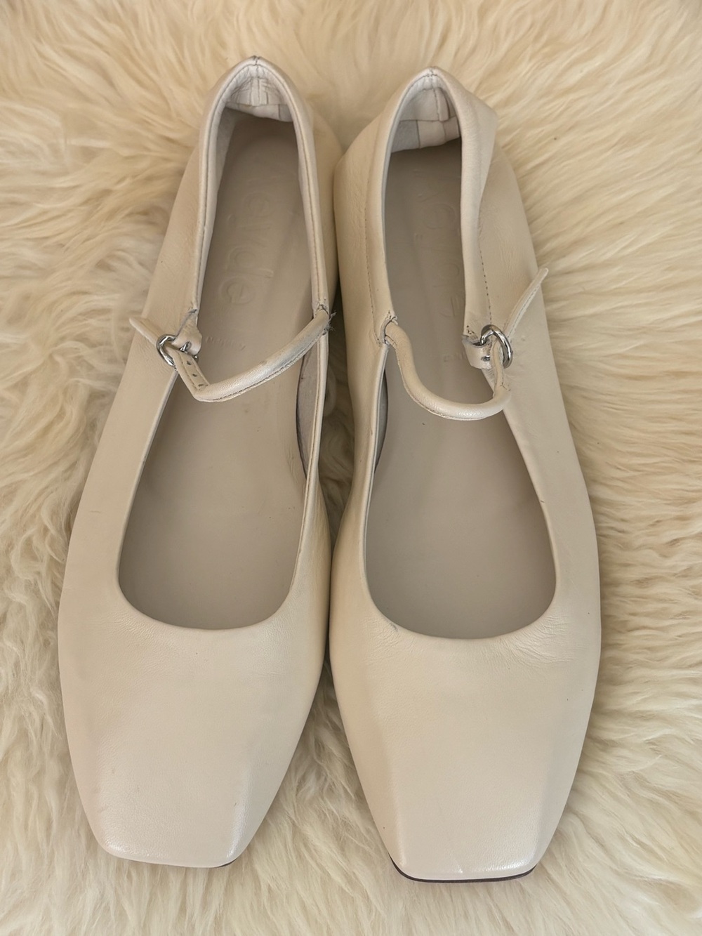 New! Aeyde Uma Mary-Jane Flats